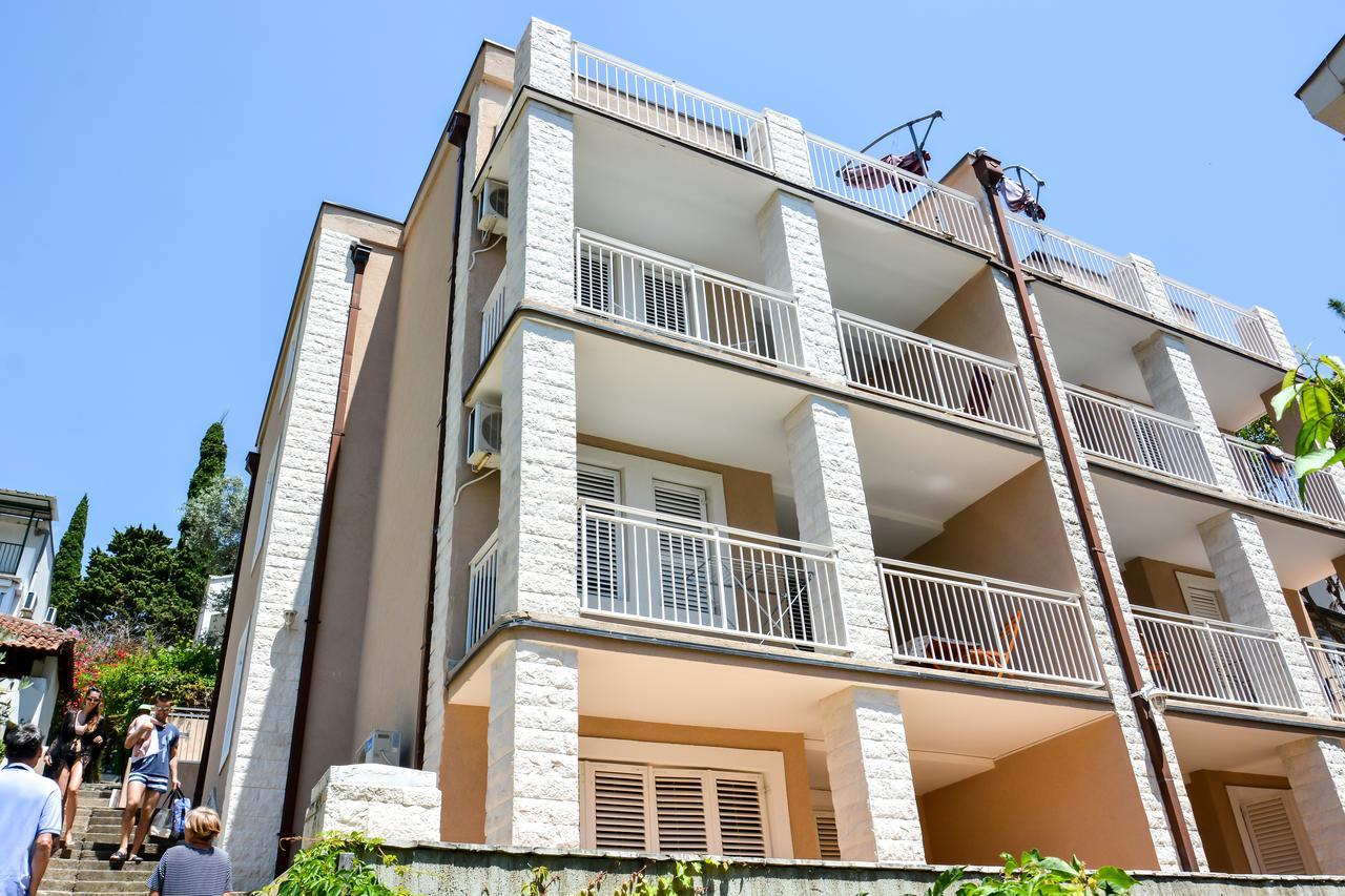 Apartments Minja S Petrovac Zewnętrze zdjęcie